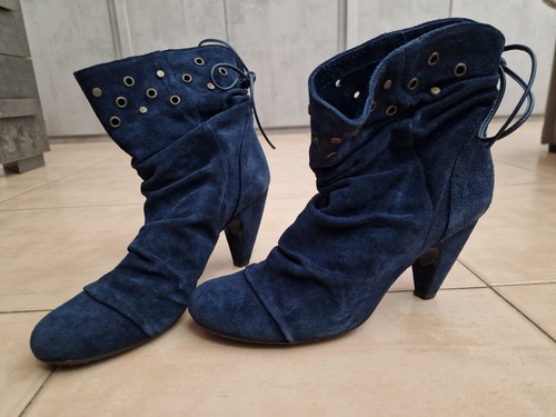 Stivaletti blu con tacco - blu,
